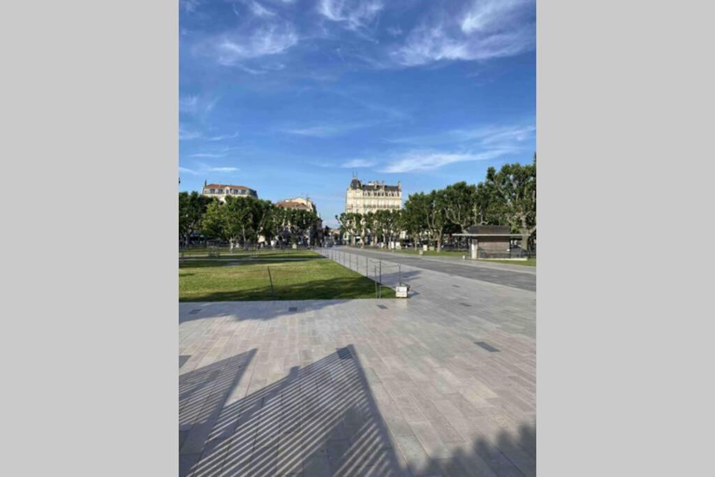 Grand Appartement Proche Gare Et Polygone Béziers Exteriér fotografie