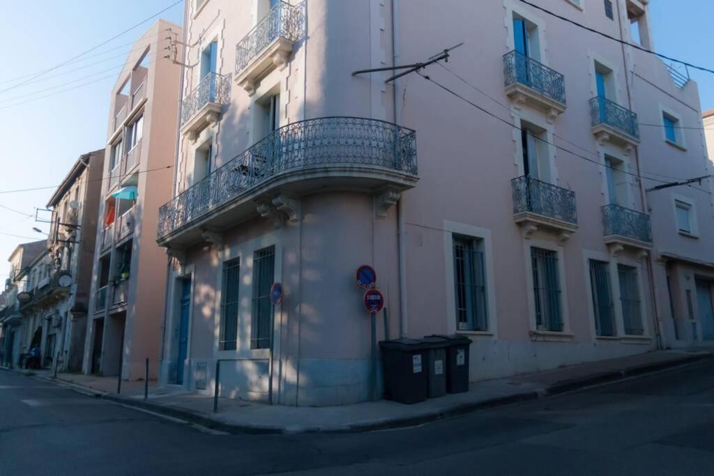 Grand Appartement Proche Gare Et Polygone Béziers Exteriér fotografie